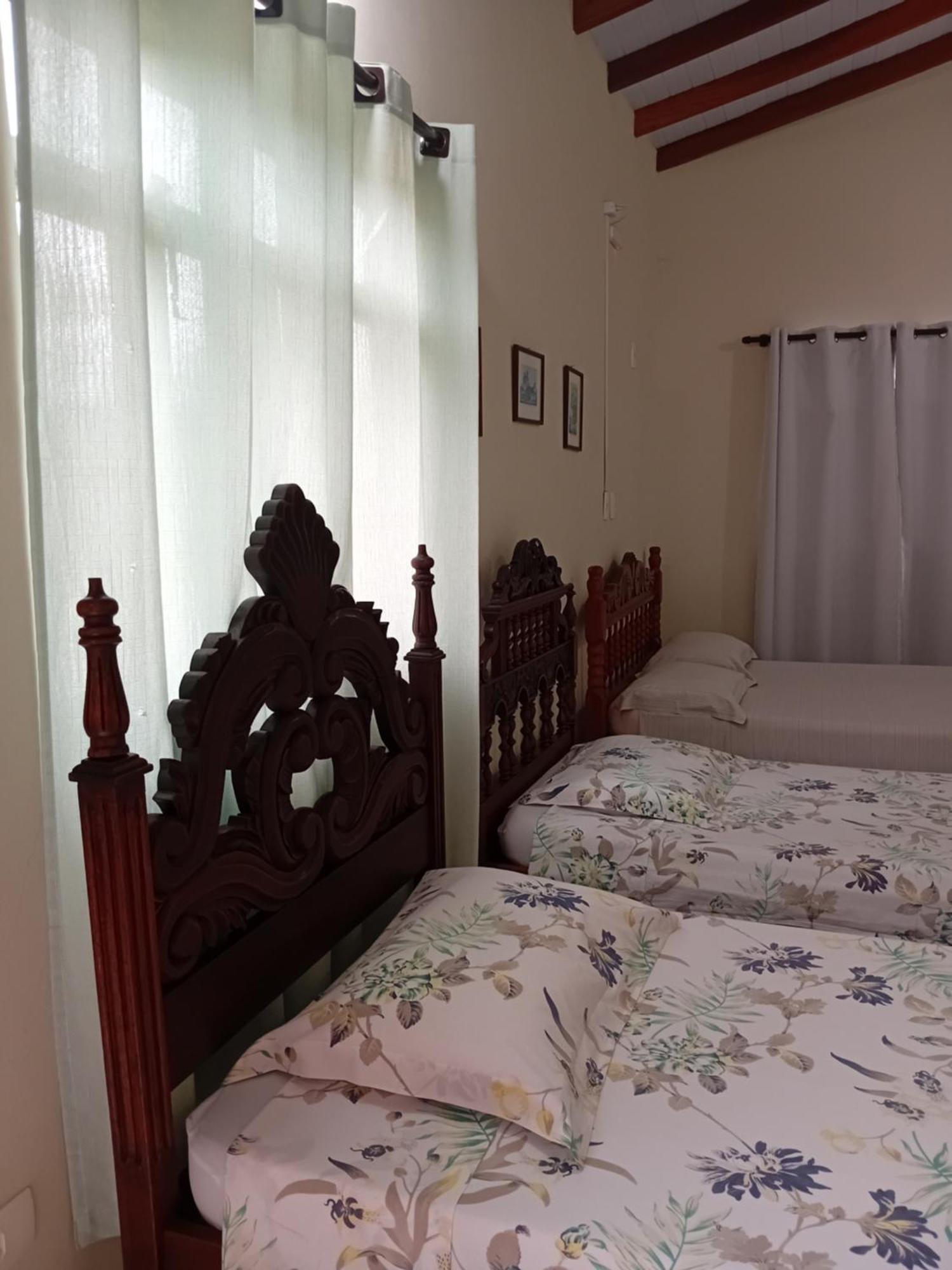 Hospedagem Dona Alaide ปาราตี ภายนอก รูปภาพ